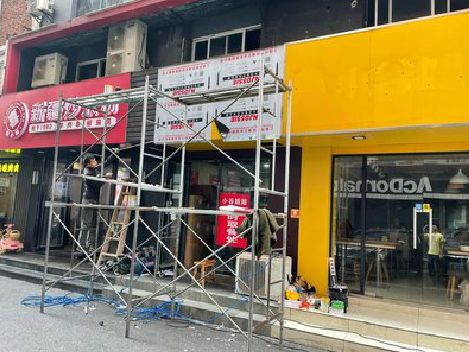 溆浦制作广告招牌如何避免它发黄？